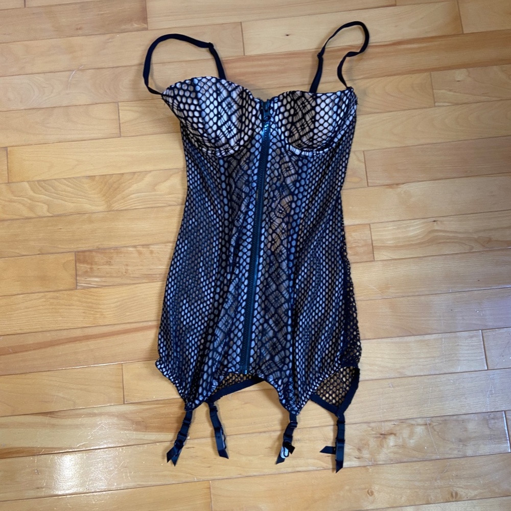 Victoria's Secret Mesh Bustier 34C